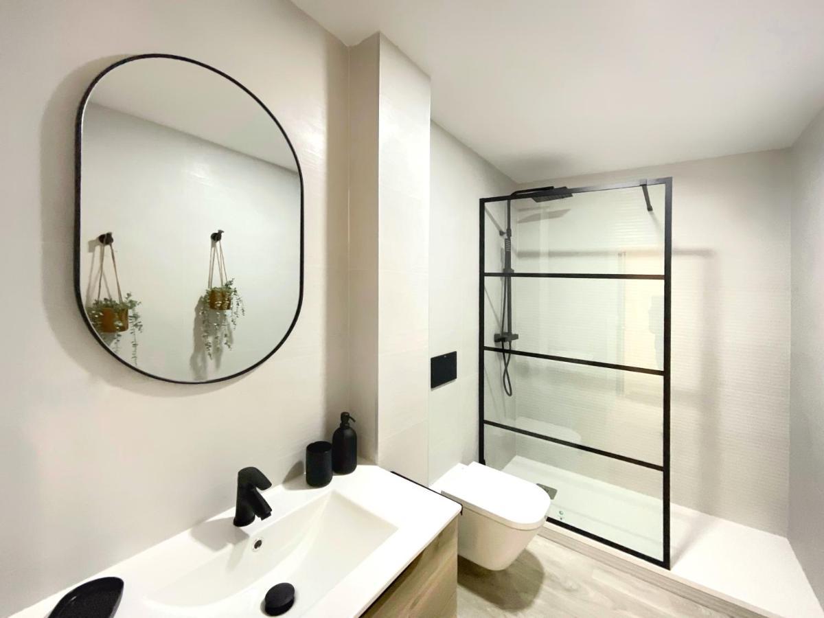Cs6 Kaleria Suites Almeria Ngoại thất bức ảnh