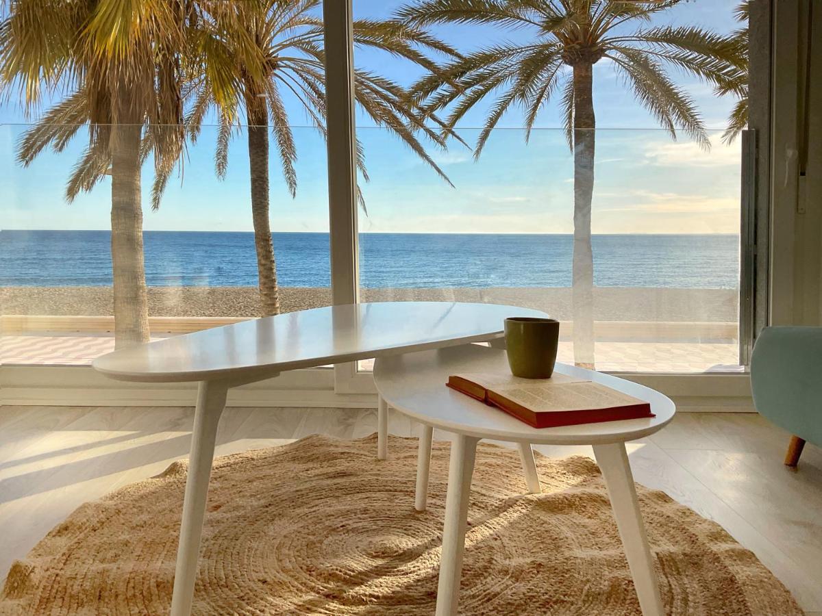 Cs6 Kaleria Suites Almeria Ngoại thất bức ảnh