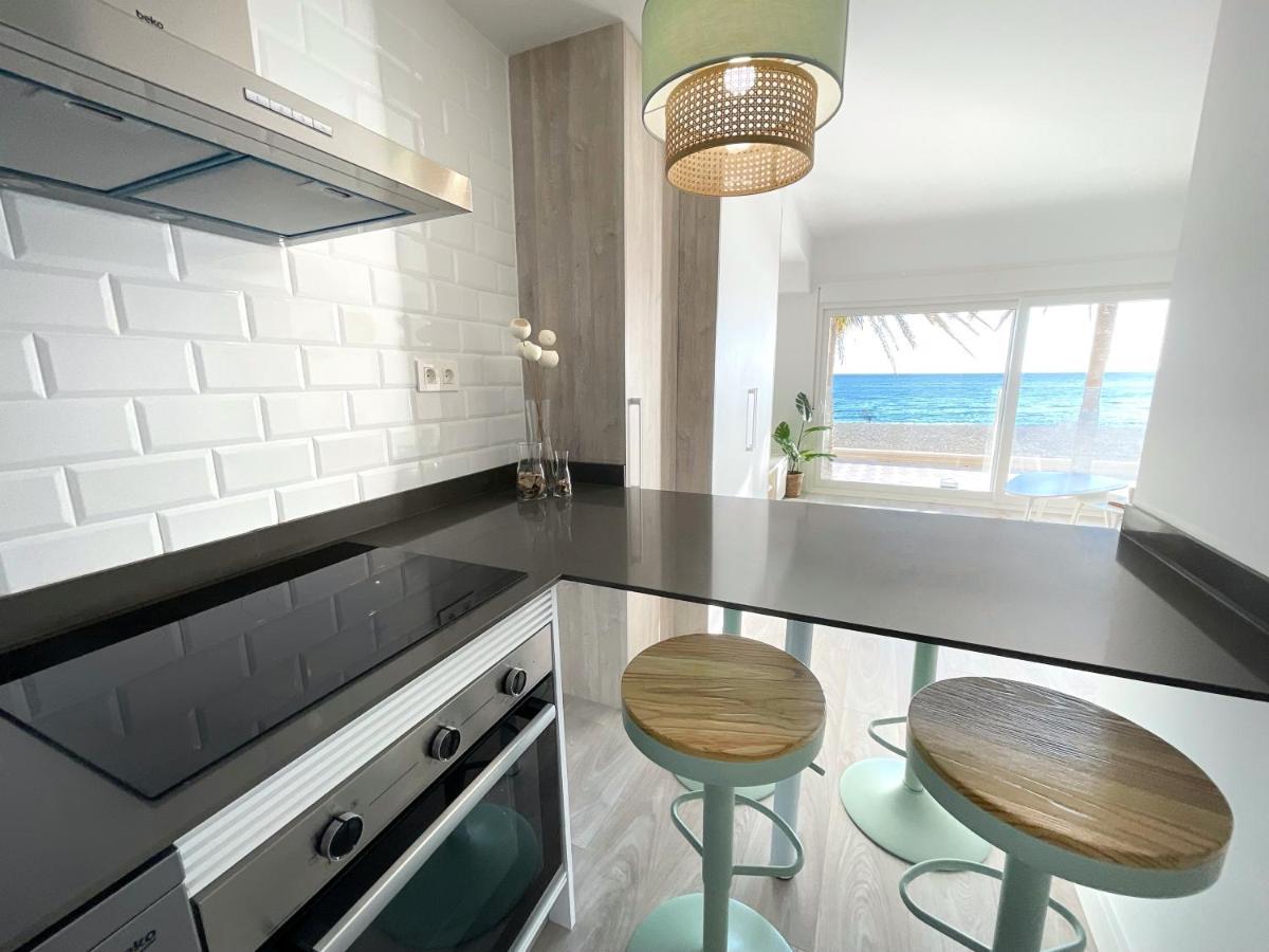 Cs6 Kaleria Suites Almeria Ngoại thất bức ảnh